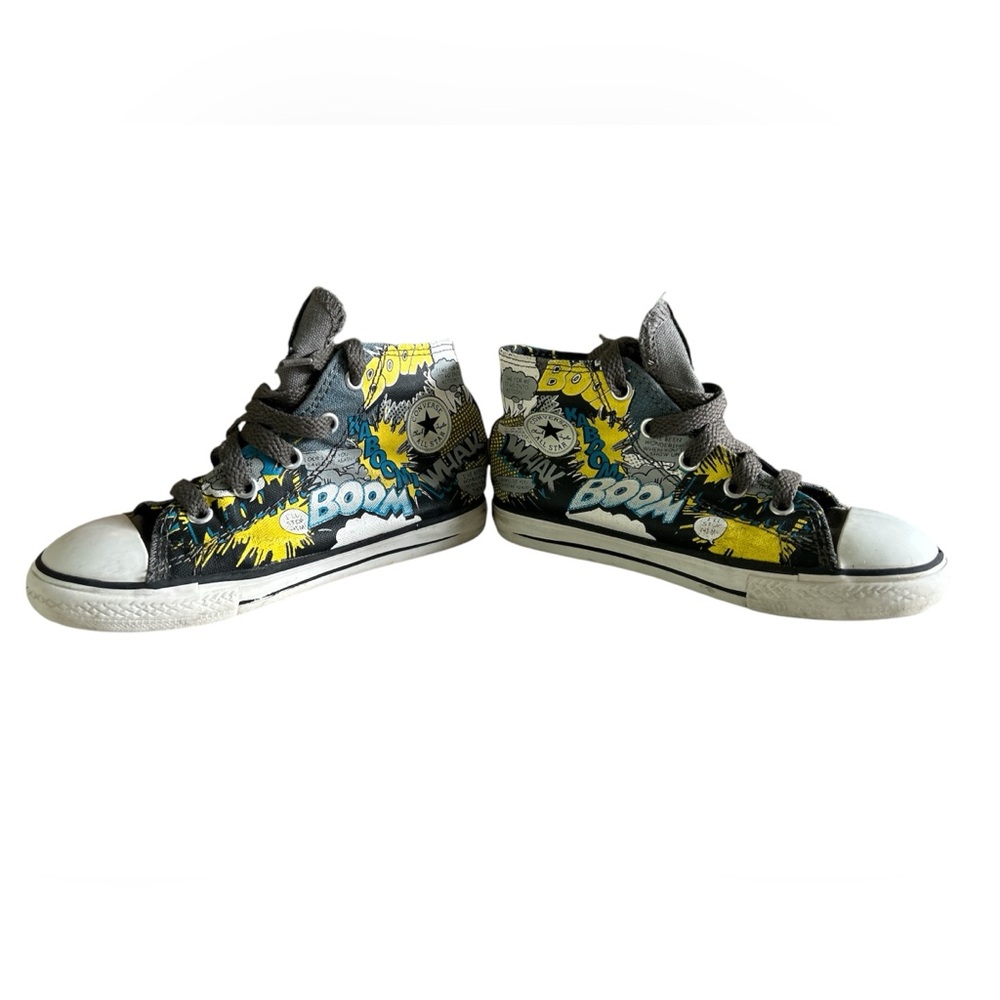Kids All Star Chuck Taylor Converse High Top Rare Batman DC Universe Comic 10